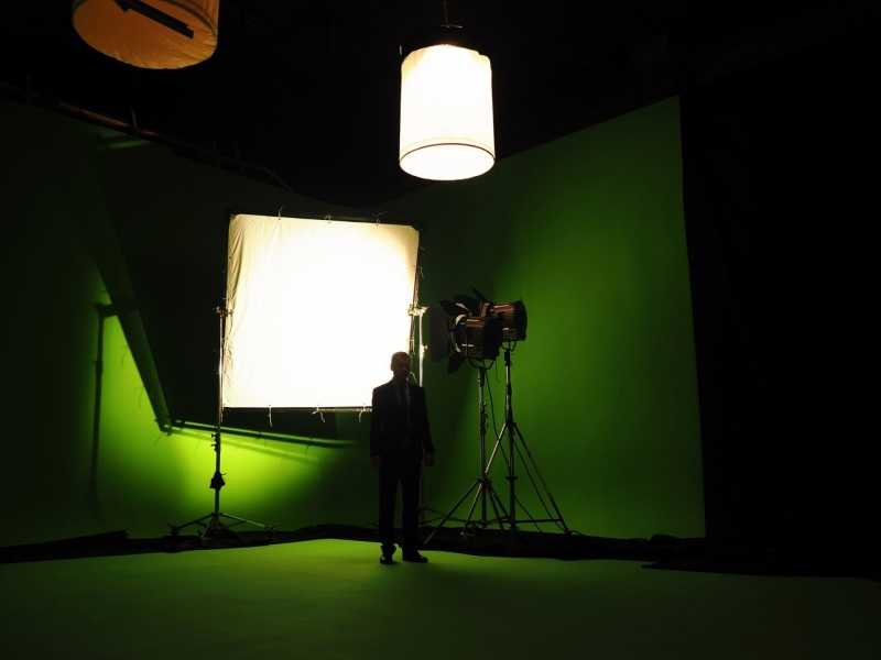 11635 Фотография Фотостудии Хромакей - зеленая и белая циклорама. "Movie Hall"- открытое съемочное пространство.  в Санкт-Петербурге