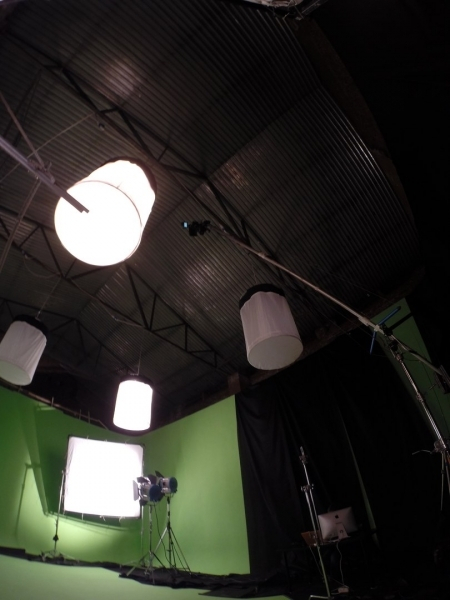 11639 Фотография Фотостудии Хромакей - зеленая и белая циклорама. "Movie Hall"- открытое съемочное пространство.  в Санкт-Петербурге